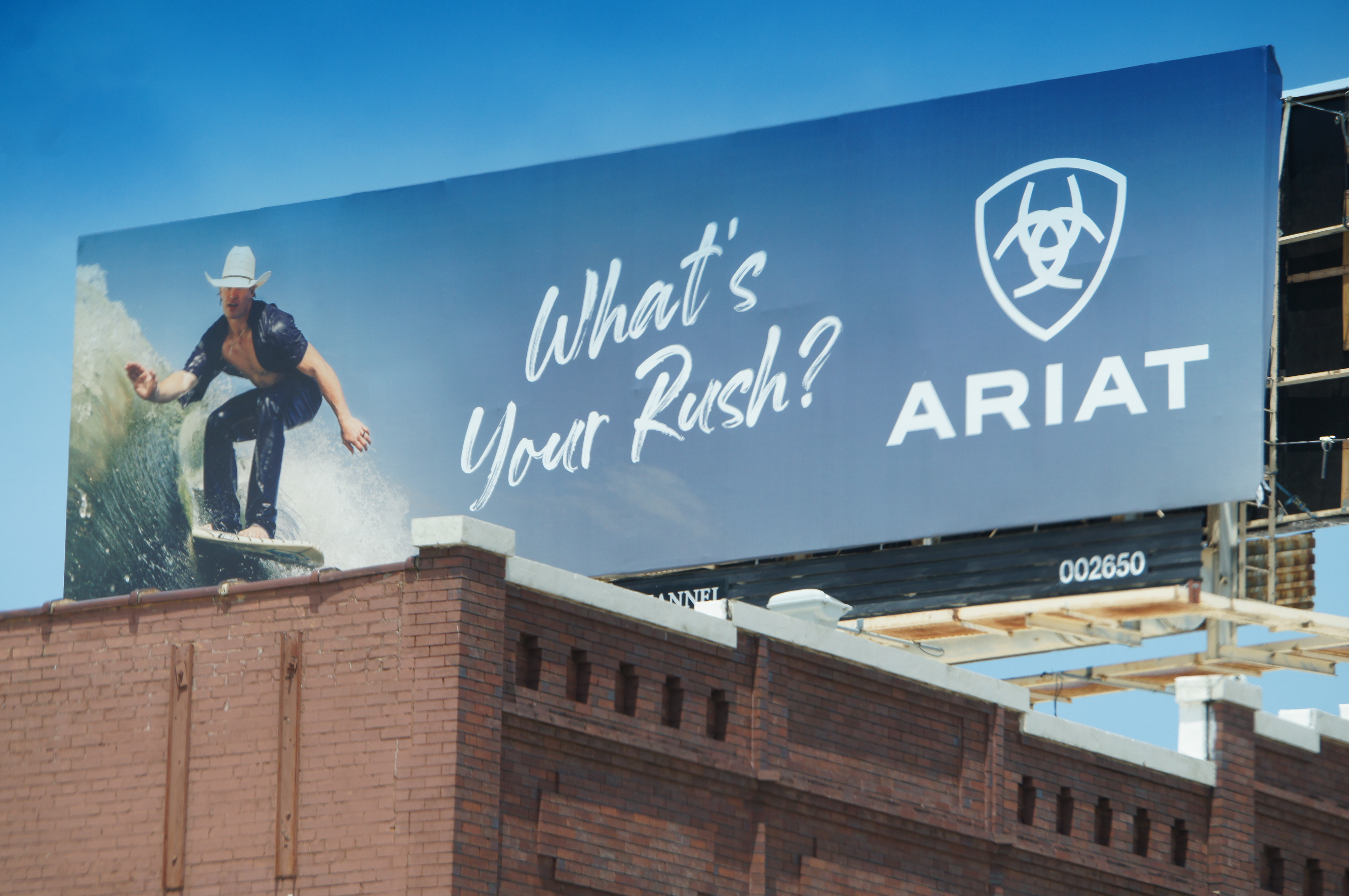 ariat-billboard